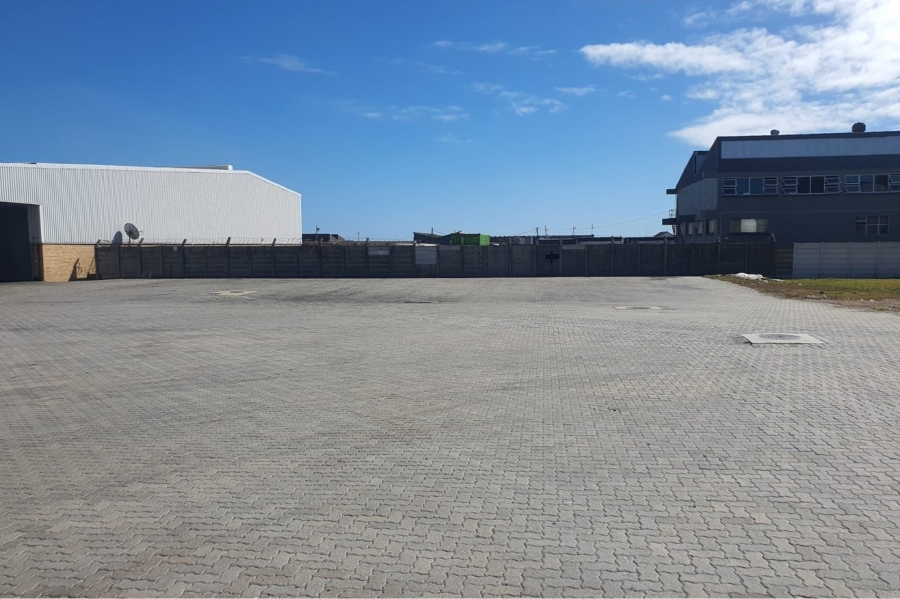 To Let commercial Property for Rent in Deal Party Eastern Cape